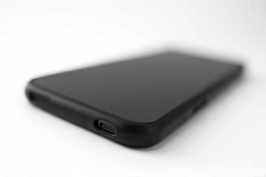 Sleek Case with matte black finish
